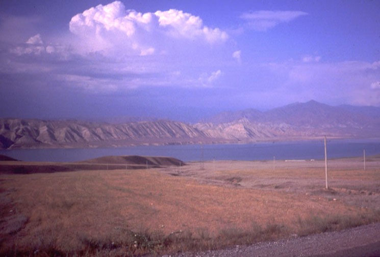 Lake Toctogal.